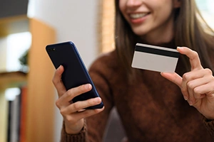 What is an international debit card? A complete guide